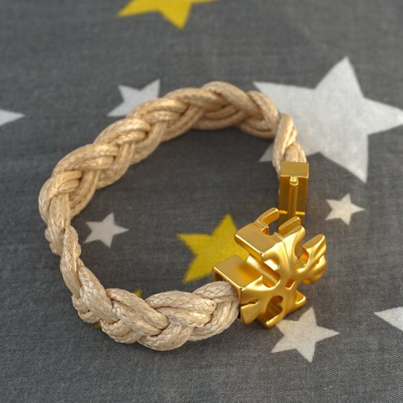 Tory Burch Fisherman Bracelet in Rolled Gold / Ivory (Brand New with Dust Bag) - Picture 6 of 7